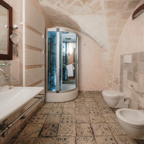 Standard Room (max 2 guests – approx. 16 m²)