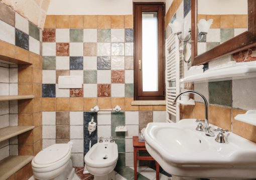 Deluxe Suite (3 guests – 16 + 20 m²)