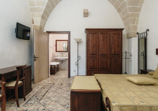 Deluxe Room (max 3 guests – 25 m²)